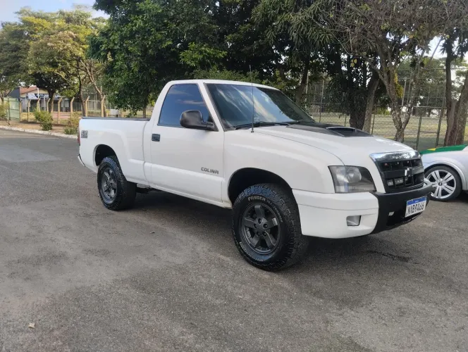 Chevrolet S10 P-up Colina 2.8 TDI 4x2/4x4 CS Dies. 2011