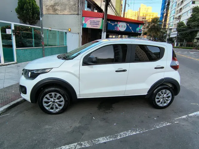 Fiat Mobi Like 1.0 Fire Flex 5P. 2023
