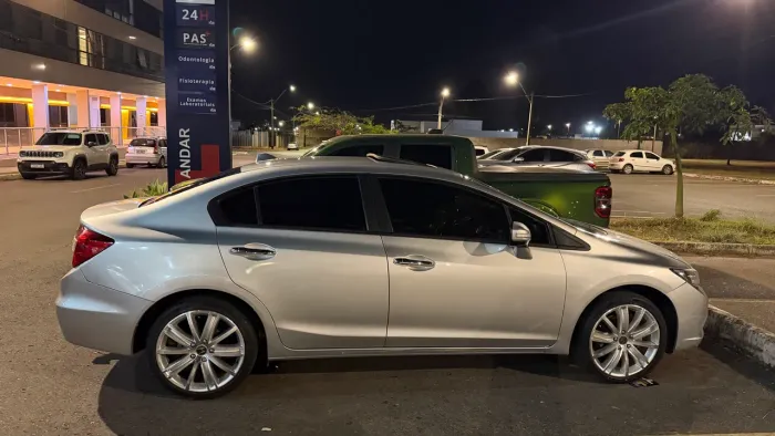 Honda Civic Sedan EXR 2.0 Flexone 16V Aut. 4P 2014