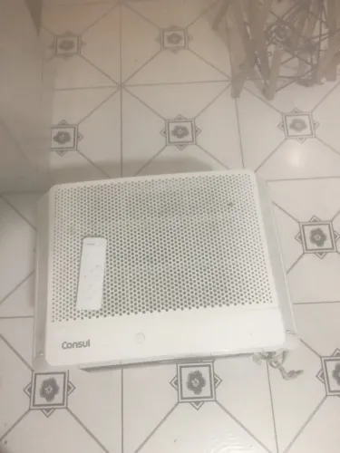Vendo ar condicionado de janela 10.000 BTU cônsul automático zap *