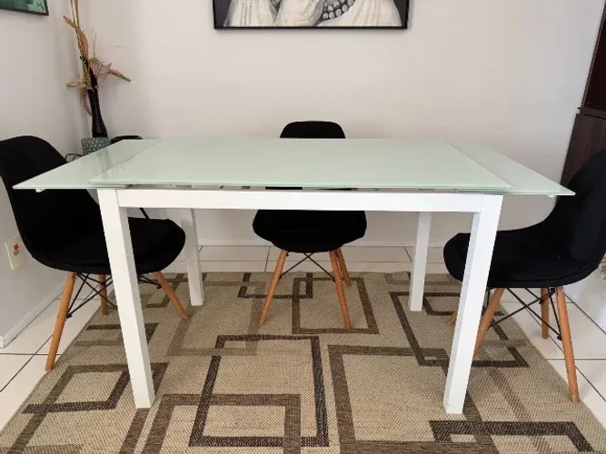 Mesa de jantar extensível