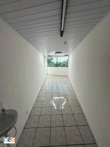 Sala em predio comercial
