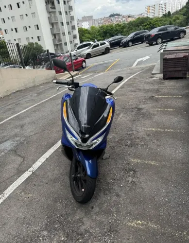 VENDO ESSA HONDA PCX 2021
