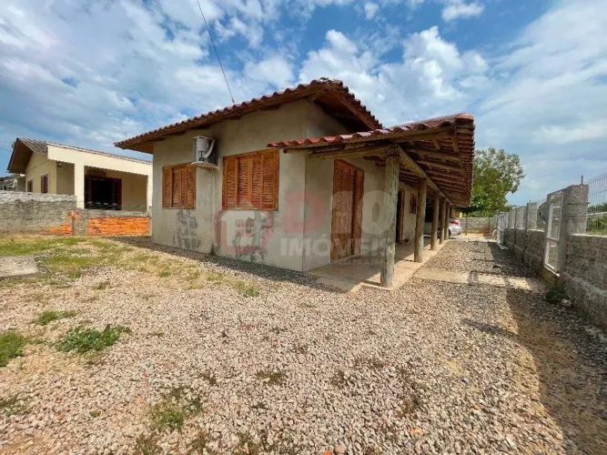 Casa de Alvenaria com 3 Quartos à Venda no Jardim das Avenidas em Araranguá SC