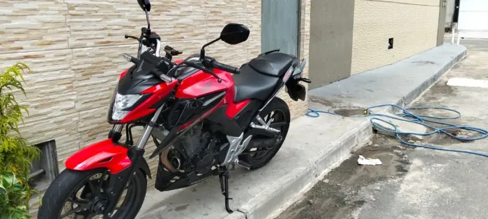 Cb twister 300f