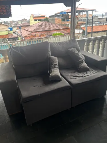 Sofá retrátil e reclinavel 2m