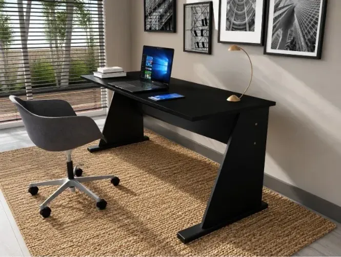 Mesa Top Clean Work. Em Madeira Maciça e MDF. L120cm x P50cm x A74cm.