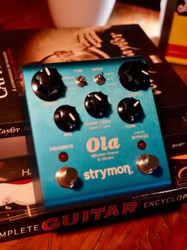 Pedal Strymon Ola dBucket Chorus e Vibrato