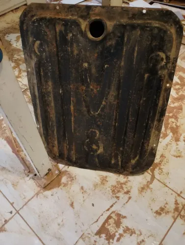 Vendo tanque de corcel 2