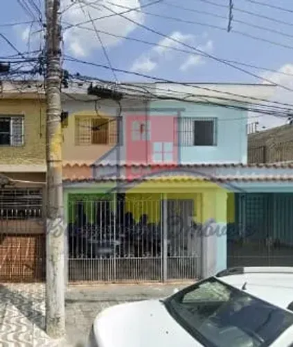 SOBRADO À VENDA COM 118M² 2 DORMS QUINTAL R. RAMOS