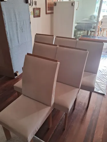 Cadeira para mesa