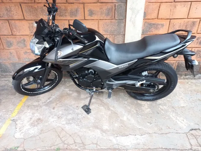 YAMAHA FAZER BLUEFLEX 250
