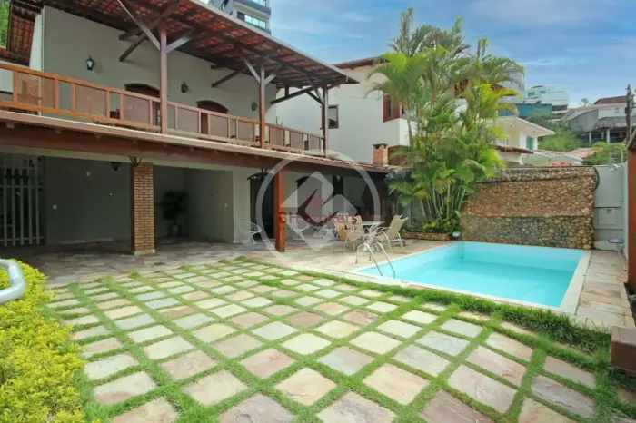 CASA DE 4 QUARTOS A VENDA NO BAIRRO SÃO BENTO codigo: 341584