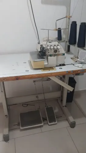 Vendo máquina de costura Overlok Ponto Cadeia