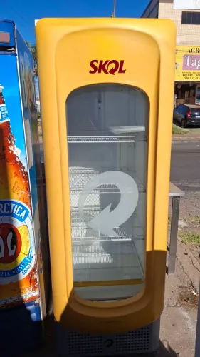 CERVEJEIRA SKOL METALFRIO 497 LITROS SEMI-NOVO COM CONTROLADOR