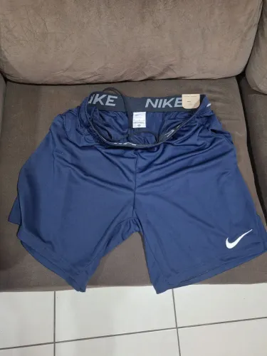 Short  Nike
