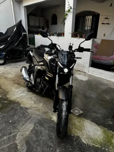 FAZER FZ15 2024