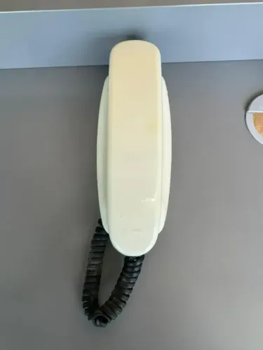 Telefone Interfone Fixo Hdl Branco Modelo Az01 Para Porteiro (Usado)