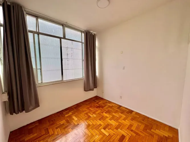 Excelente apartamento no largo do machado