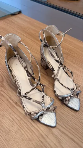 SANDALIA AREZZO TAM 38