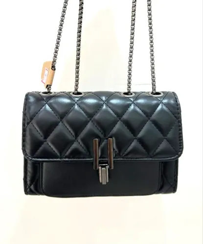 Bolsa preta elegante