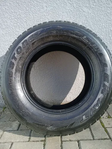 Pneu Hilux Bridgestone Aro 17