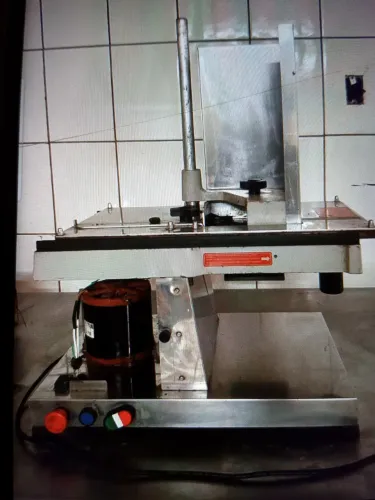 Fatiadora cortador de frios automatico