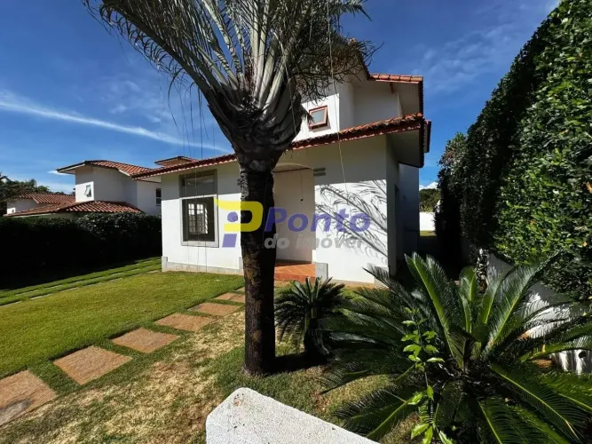 Casa no Condomínio Vila das Palmeiras