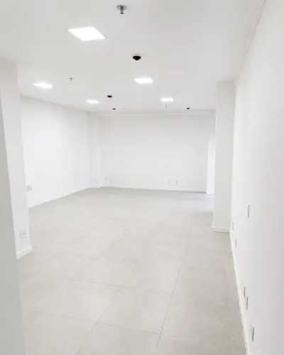 LINDA SALA COMERCIAL!! 41M², VAGA DE GARAGEM, PÁTIO CAPITAL, ÁGUAS CLARAS
