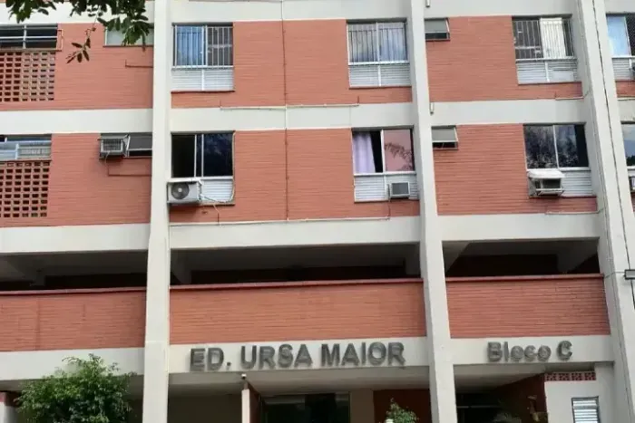 Apto 3 qtos  2 vagas Rua via Láctea n 135 [Tijolinho] 3 quartos,2 vagas