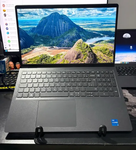 Notebook Dell Inspiron 15 - Intel Core i5 8GB RAM - 512GB SSD - Windows 11