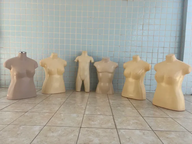 manequins de meio corpo