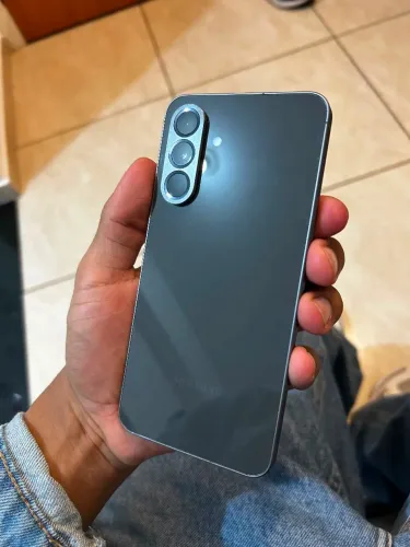 Samsung A56 + Caixa de som 