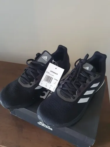 Adidas Astrarun preto 41