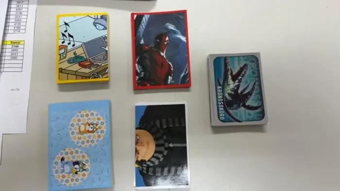 figurinhas diversas