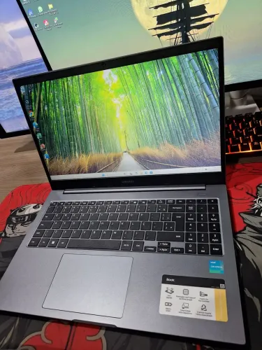 Notebook samsung book com ssd no ponto para uso entrego