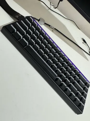 Teclado magnético Aula Hero 68HE