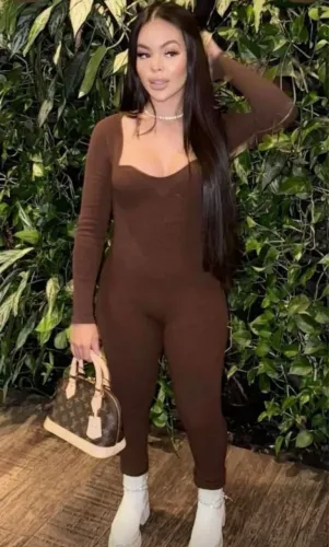 Macacão marrom livia 