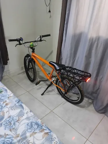 Vendo bike aro 20 nova freio Shimano