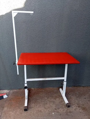 Mesa para tosa 