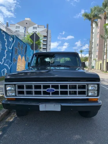 Ford F-1000 S. S. Diesel / S.s. Diesel Turbo 1985
