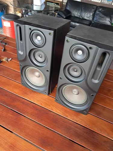 Caixa de som Sansui