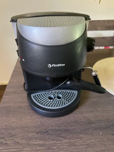 Cafeteira Expresso FirstLine 2 cafés 110v