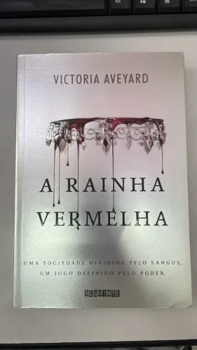 LIVRO - A RAINHA VERMELHA - VICTORIA AVEYARD - EDITORA SEGUINTE