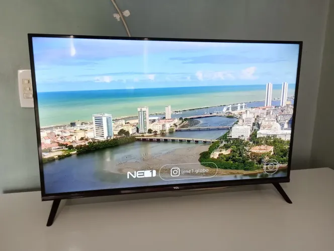 Vendo Tv 32" TCL - seminova