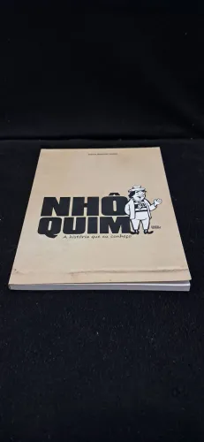 Livro NHÔQUIM A HISTÓRIA QUE EU CONHEÇO.