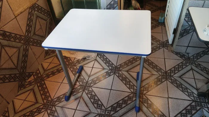 Mesa para cadeirante