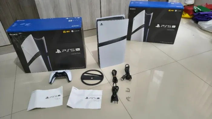 Console Playstation 5 PRO Video Game PS5 PRO como novo na caixa completo na Garantia Sony