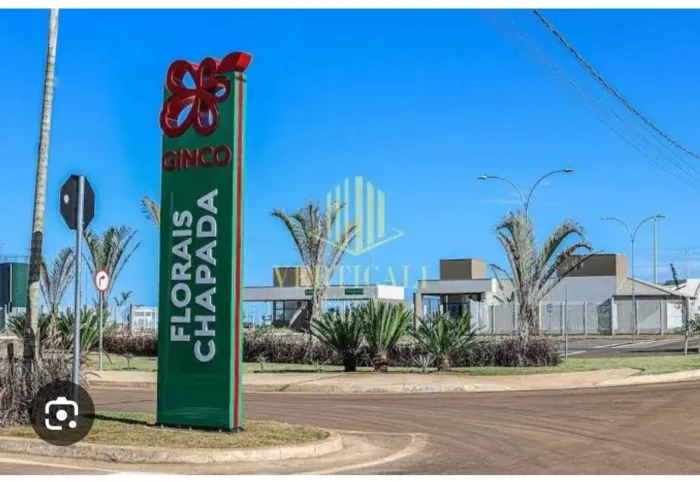 Vende-se terreno com 270m2 no Condomínio Florais da Chapada em Chapada dos Guimarães MT