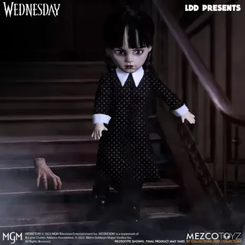 Boneca Wednesday Wandinha Living Dead 25cm Mezco Realista